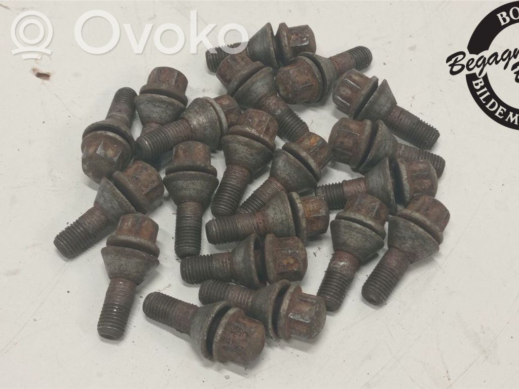 Nuts/bolts
