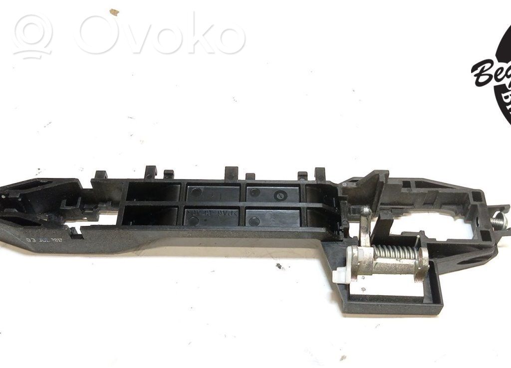 Klamka zewnętrzna drzwi przednich   6000606390