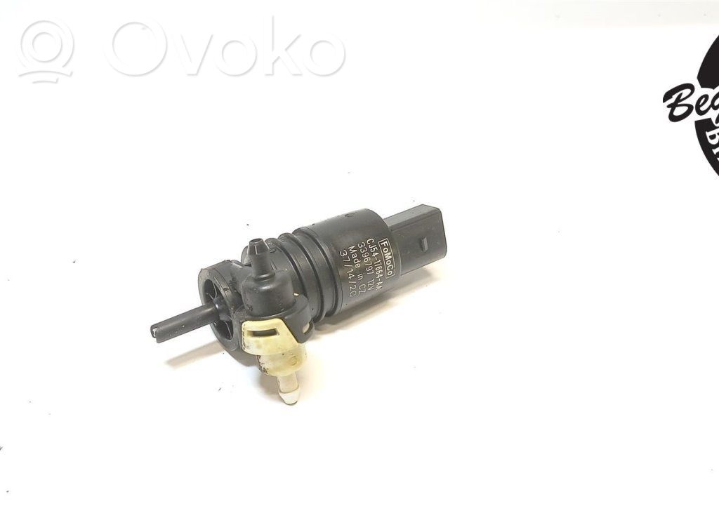 Ford Kuga II Windscreen/windshield washer pump 