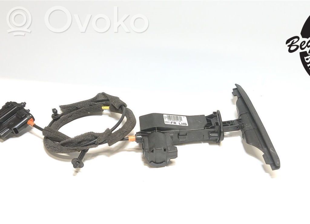Ford Focus Durvju atvēruma ierobežotājs 