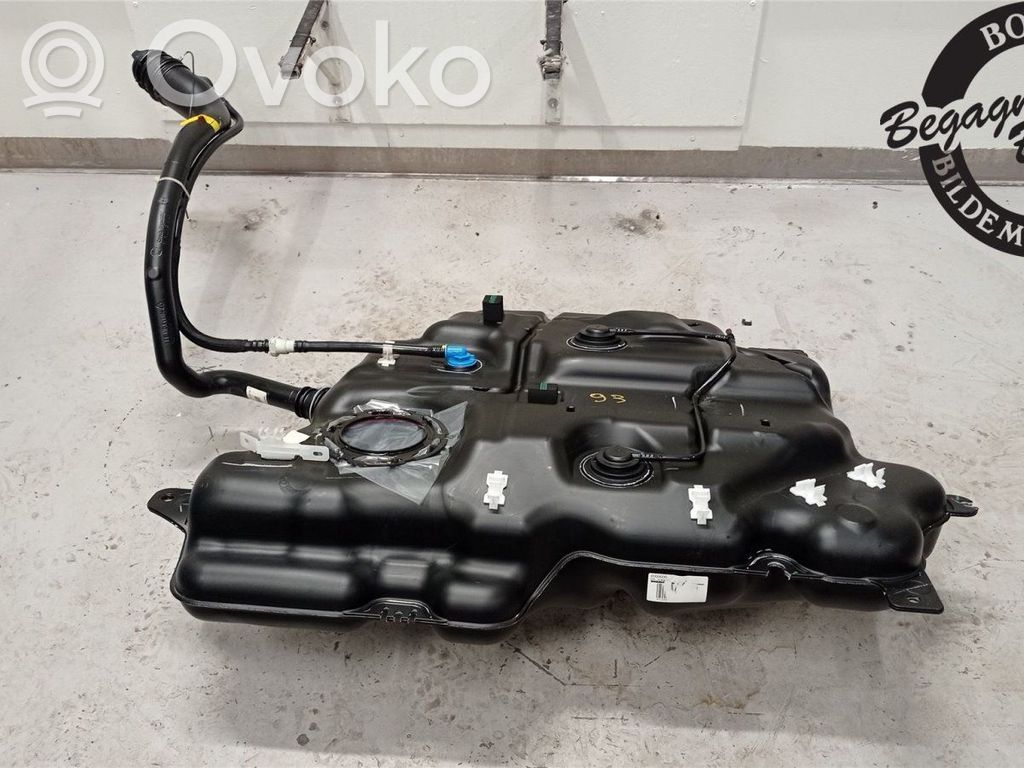 Nissan Townstar Fuel tank 