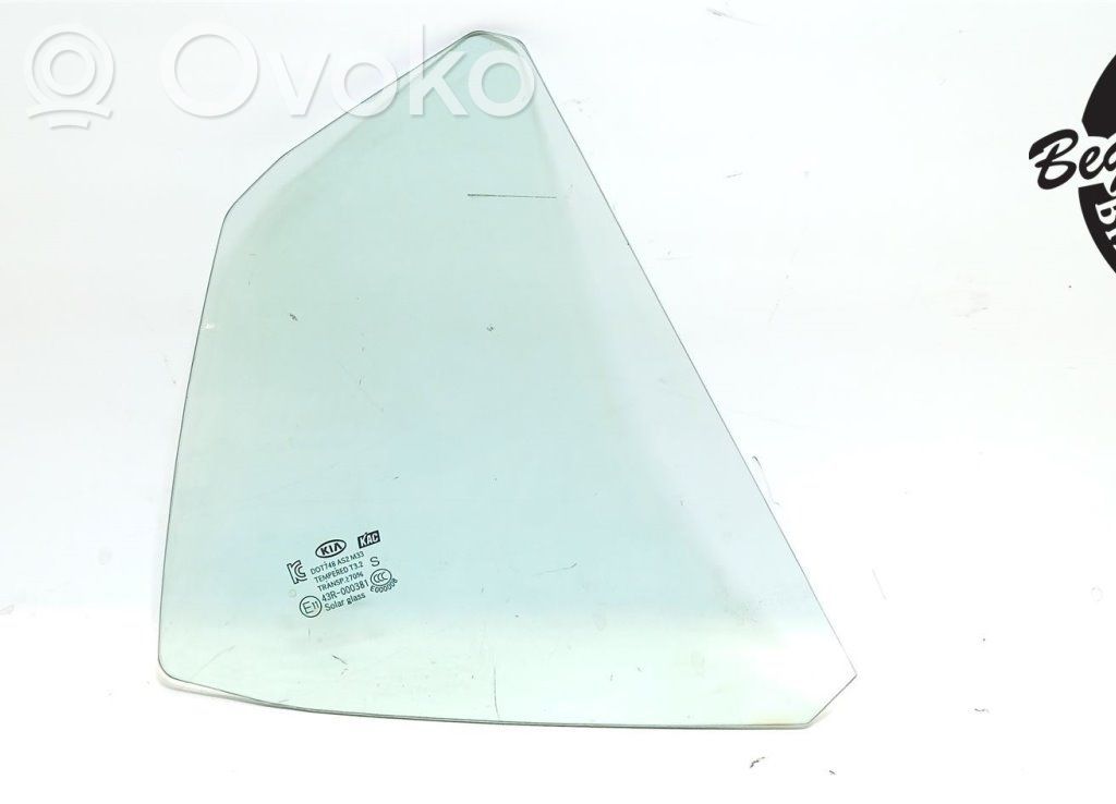 KIA Optima Ventanilla de ventilación de la puerta trasera 