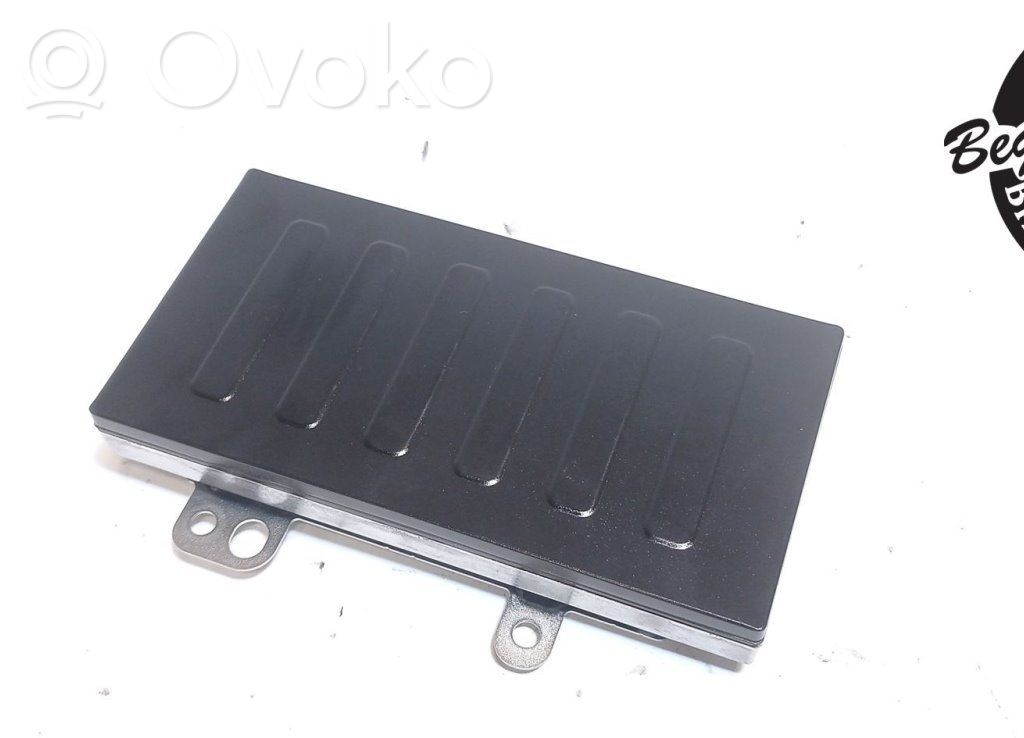Ford Focus Wireless charging module 