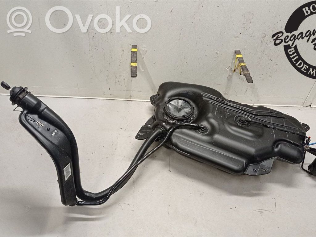 Citroen C3 Degvielas tvertne 