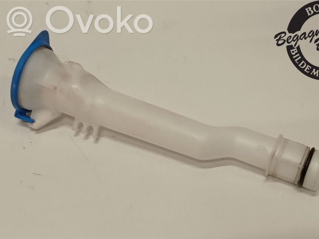 Volvo V40 Rurka wlewu płynu do spryskiwaczy szyb 
