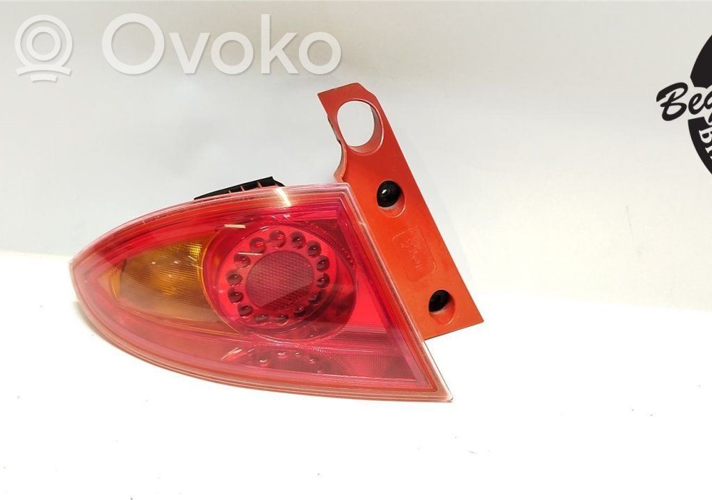 Takavalot   1P0945111D
