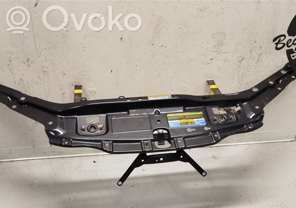 Saab 9-3 Ver2 Panel mocowania chłodnicy / góra 