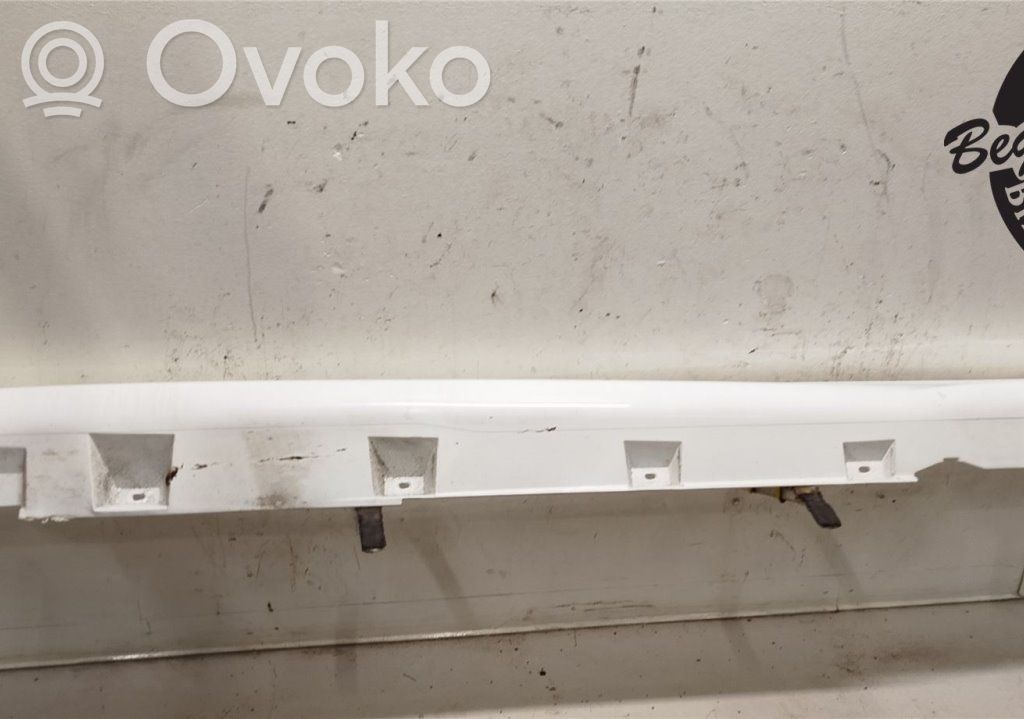 Ford Focus Sill 