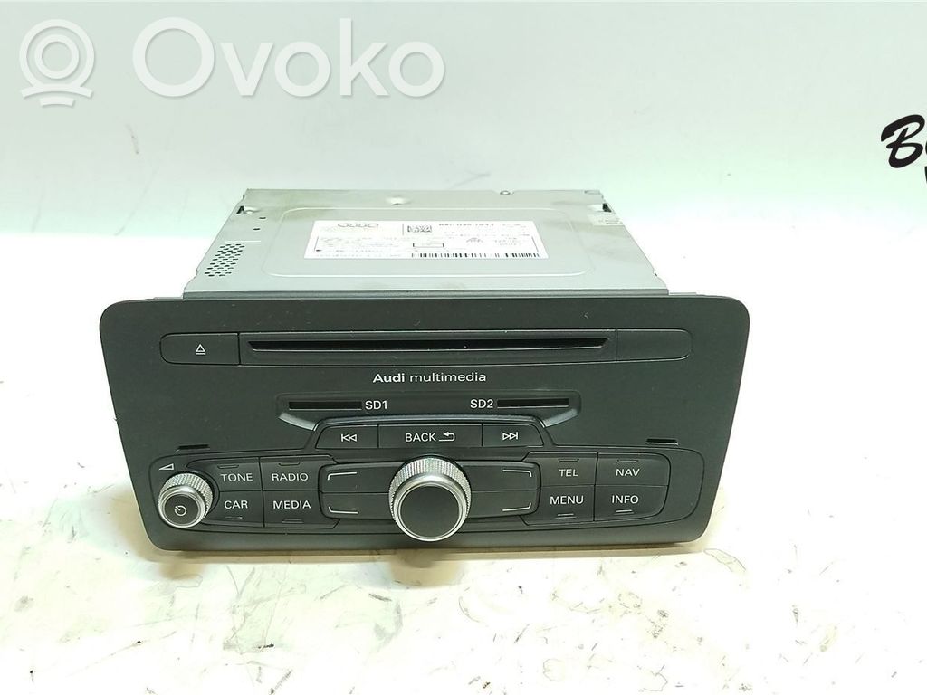 Audi A1 Panel / Radioodtwarzacz CD/DVD/GPS 