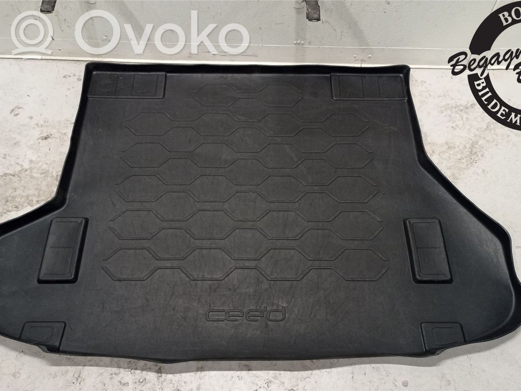 KIA Ceed Bagažinės kilimėlis (guminis) 