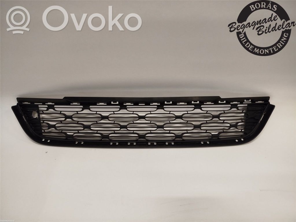 Citroen C3 Front bumper lower grill 