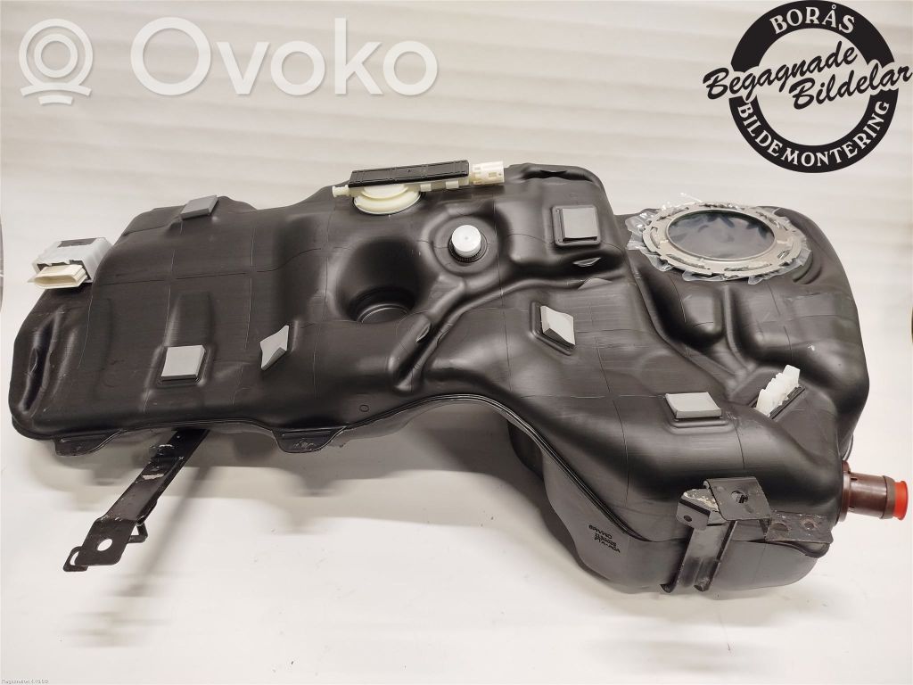 Volvo XC40 Polttoainesäiliö 