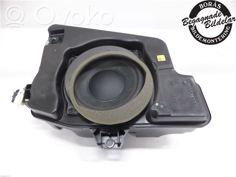 KIA Sorento Altavoz subwoofer 