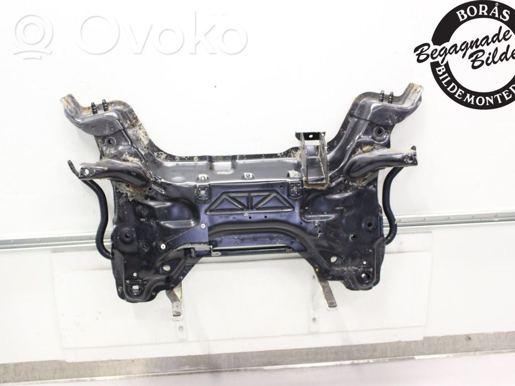 Citroen DS5 Front subframe 