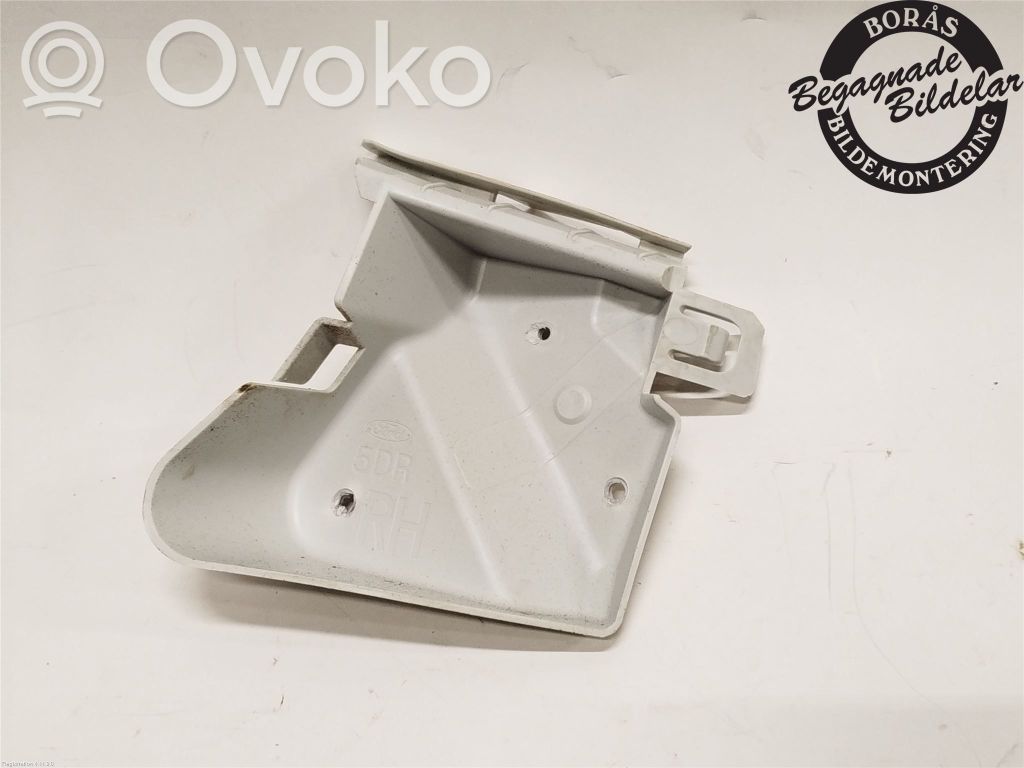 Ford Focus Rear bumper mounting bracket 