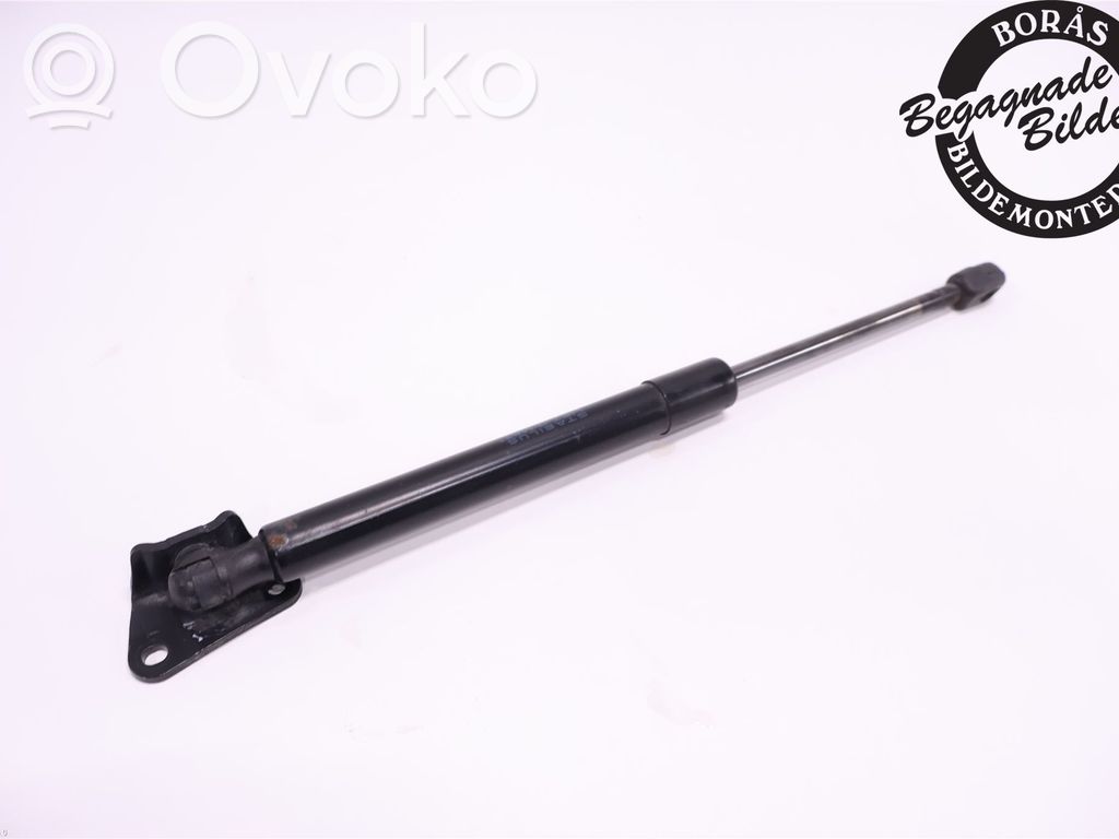 KIA Ceed Tailgate strut 