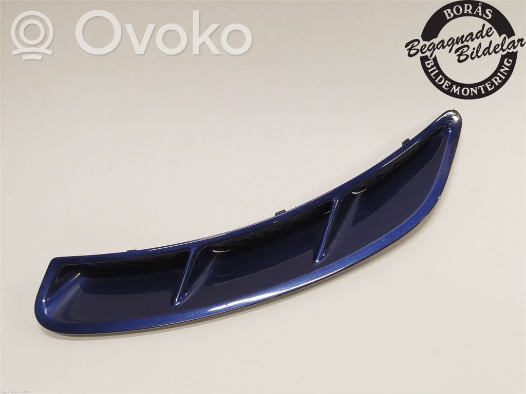 Ford S-MAX Front arch trim 