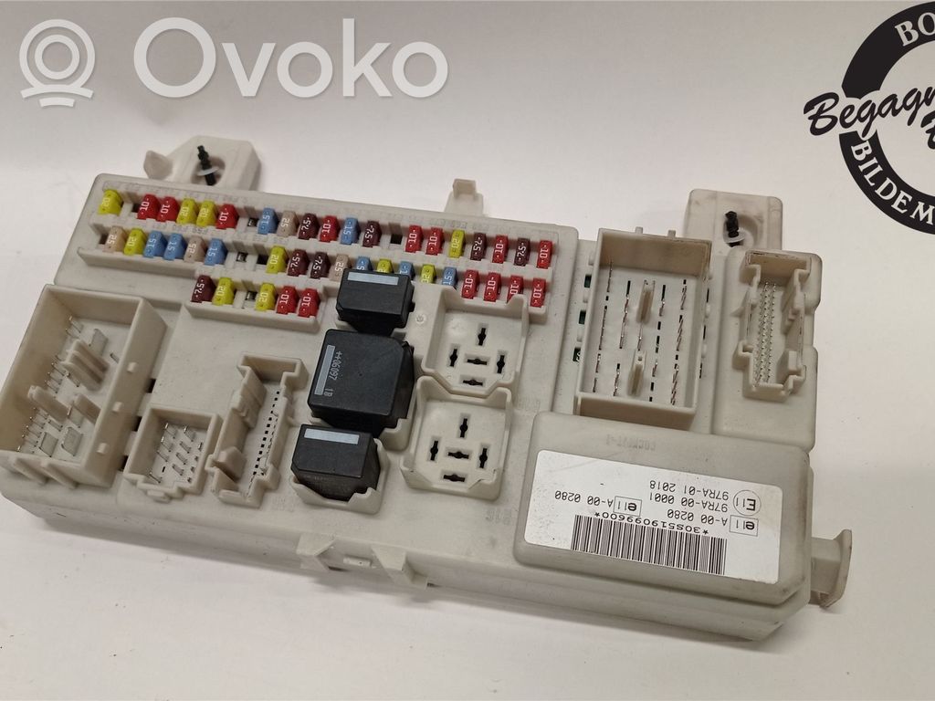 Ford Focus Fuse module 