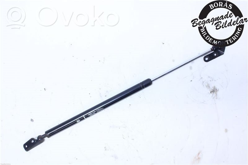 Volkswagen PASSAT B6 Tailgate strut 