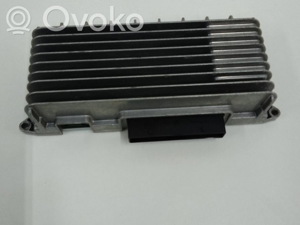 Audi A6 S6 C6 4F Vahvistin 
