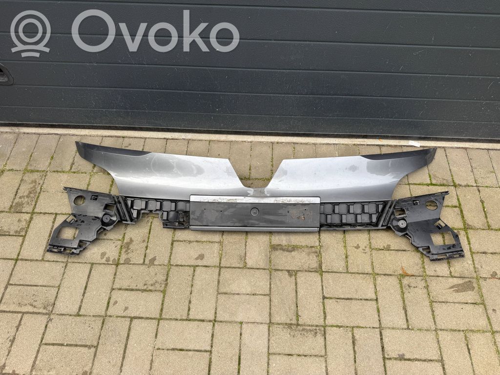 Front bumper   62010H935R