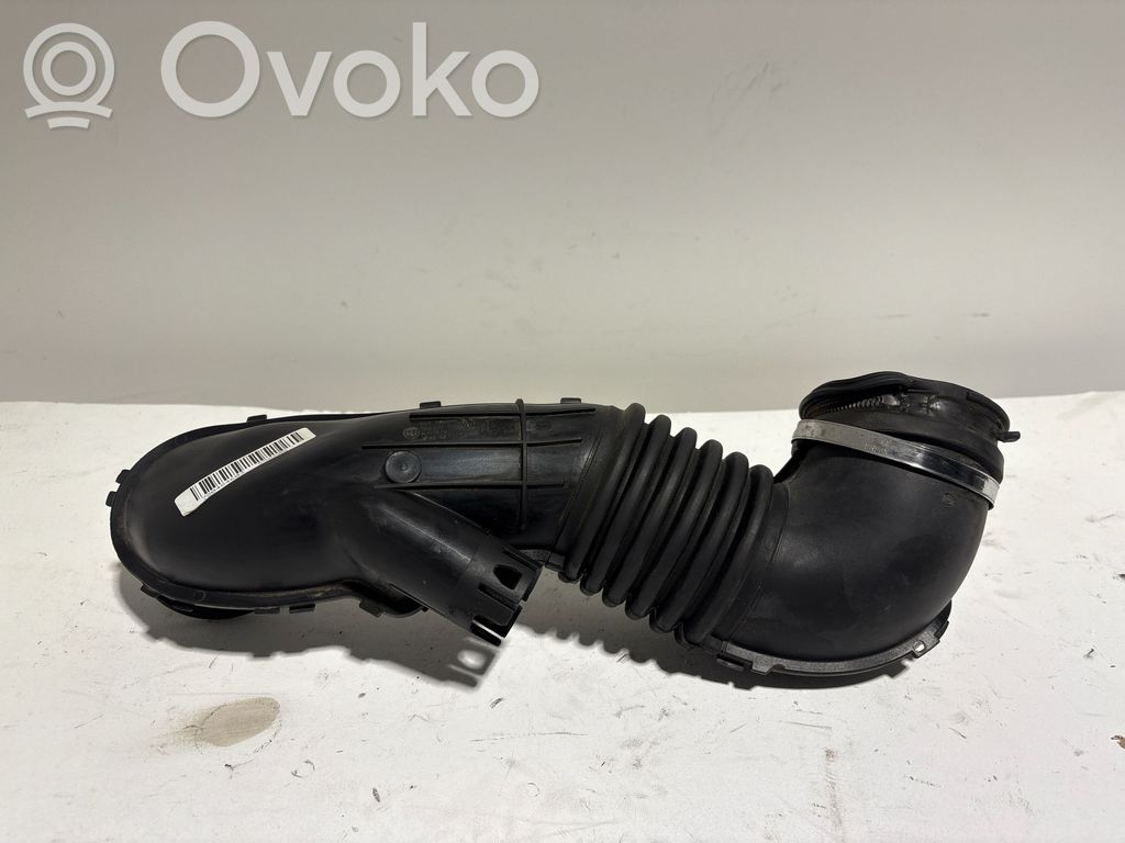 BMW 3 F30 F35 F31 Cita veida dzinēja nodalījuma detaļa 