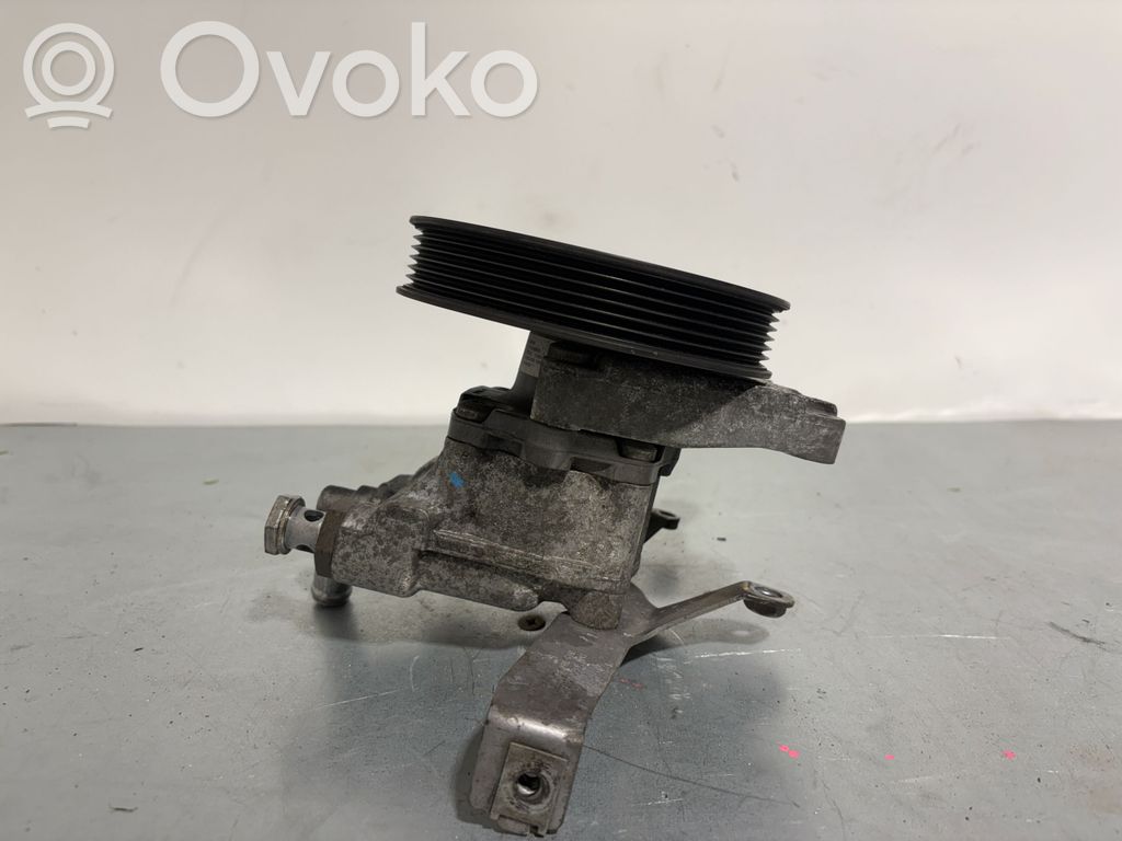 BMW 5 E60 E61 Power steering pump 