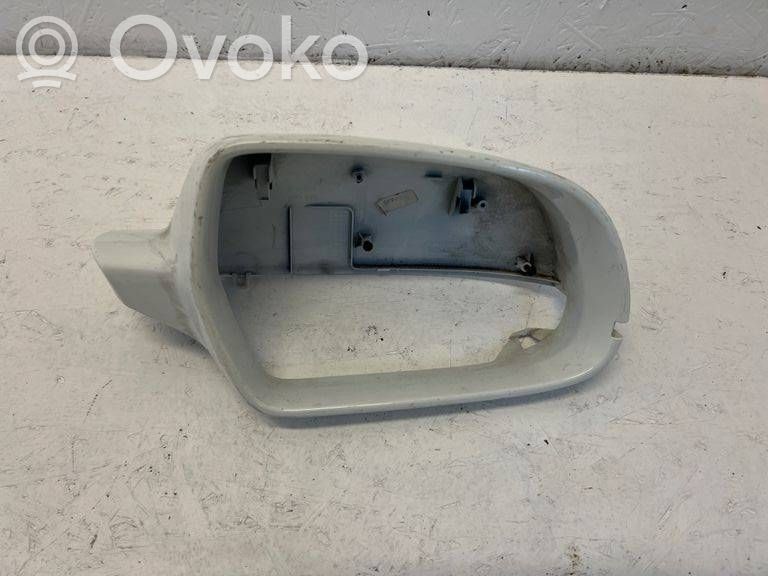 Audi A4 S4 B8 8K Пластиковая отделка зеркала 