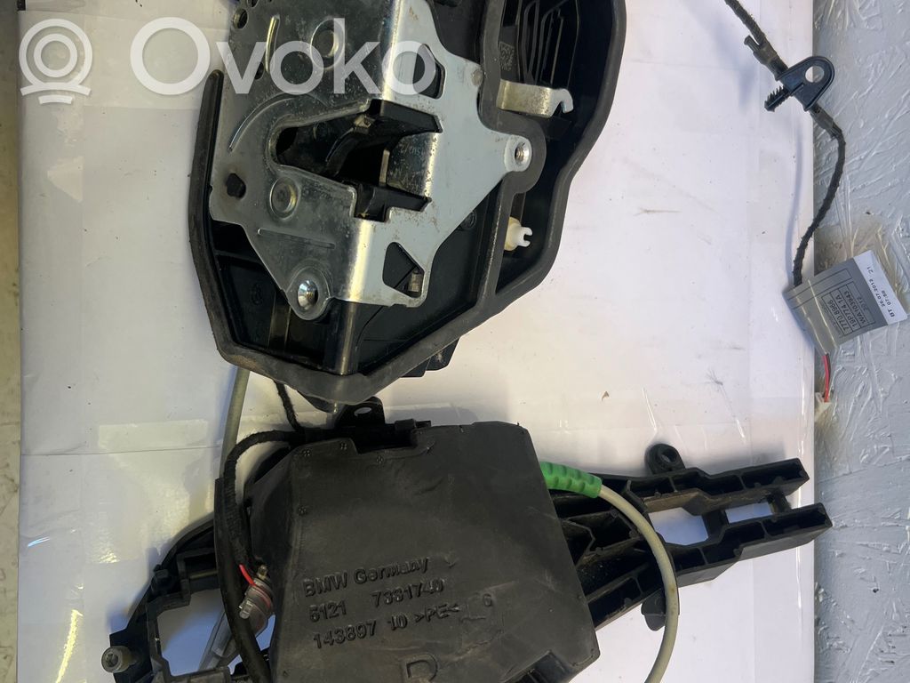 BMW X4 F26 Rear door lock 