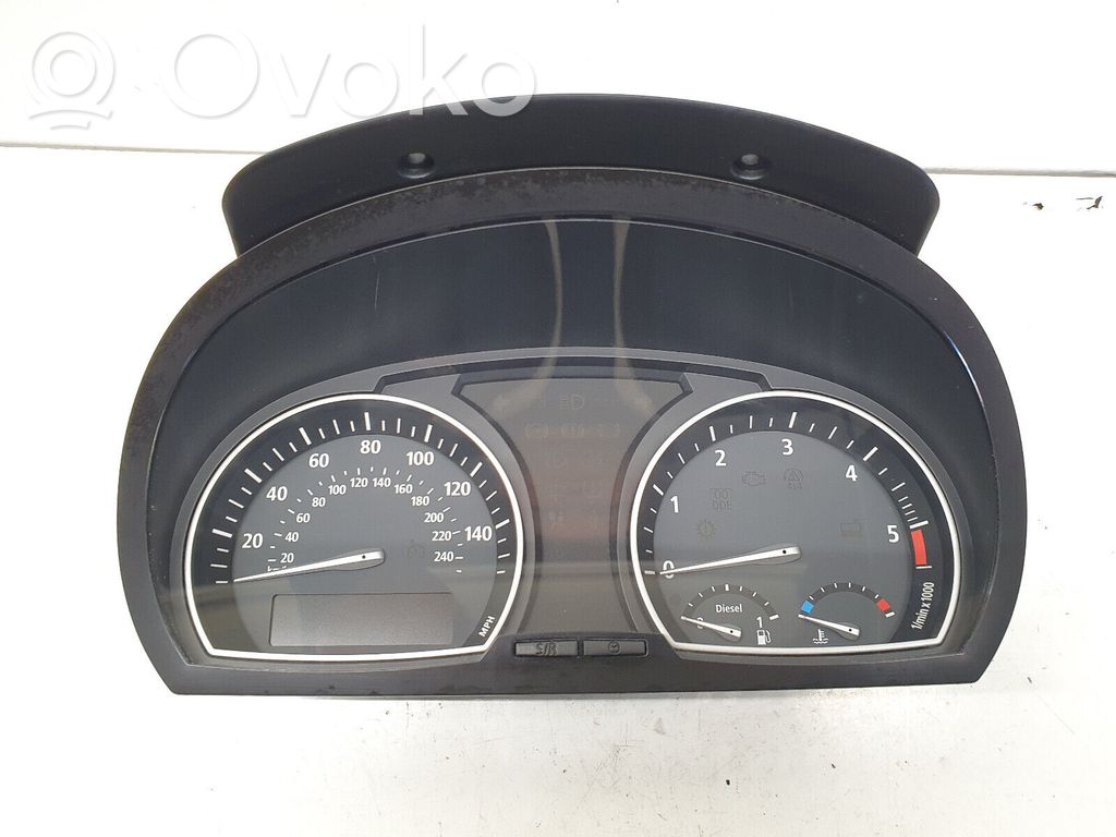 BMW X3 E83 Speedometer (instrument cluster) 