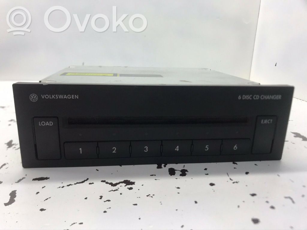 Volkswagen PASSAT B6 CD/DVD keitiklis 