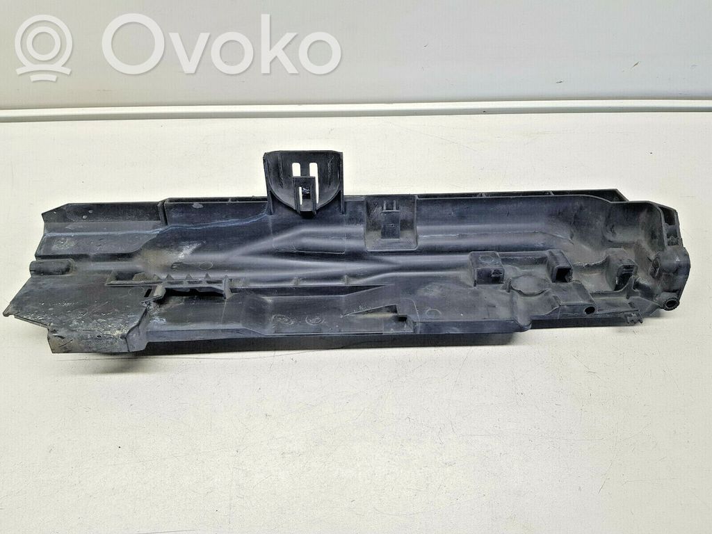 BMW 3 E90 E91 Radiator mount bracket 