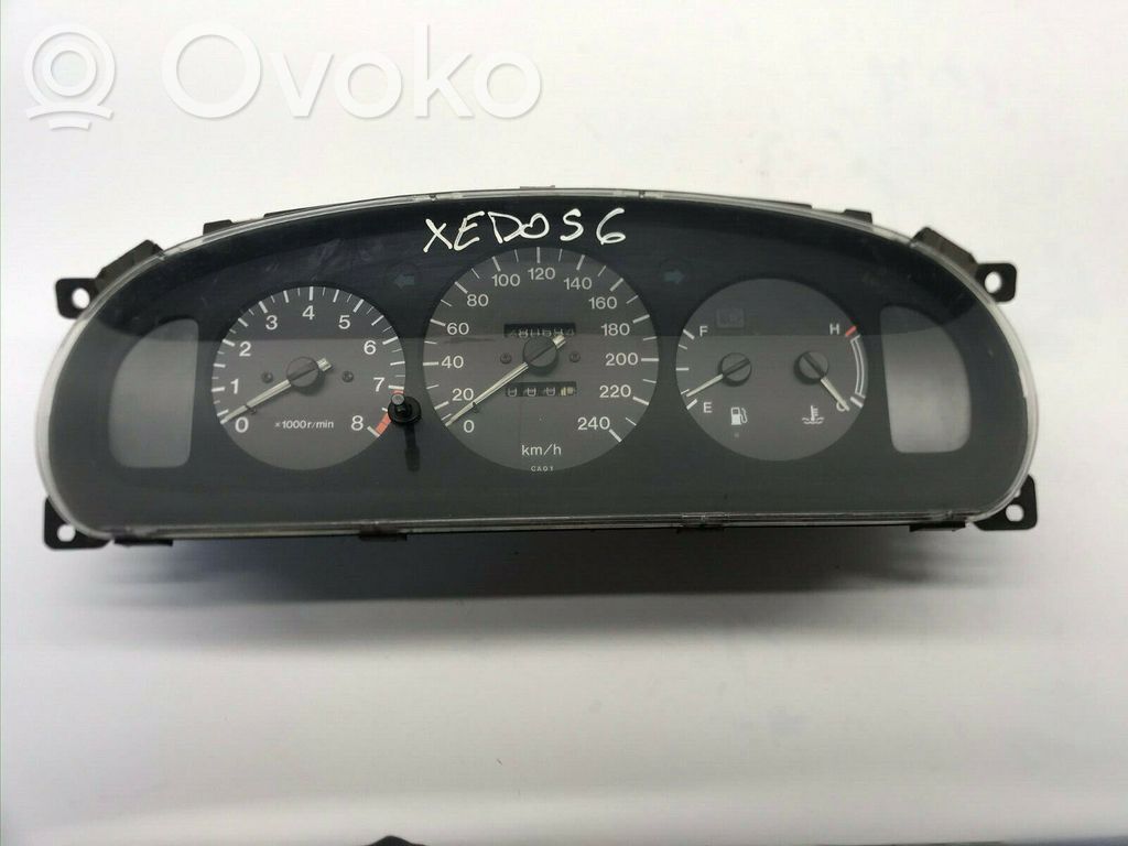 Mazda Xedos 6 Speedometer (instrument cluster) 