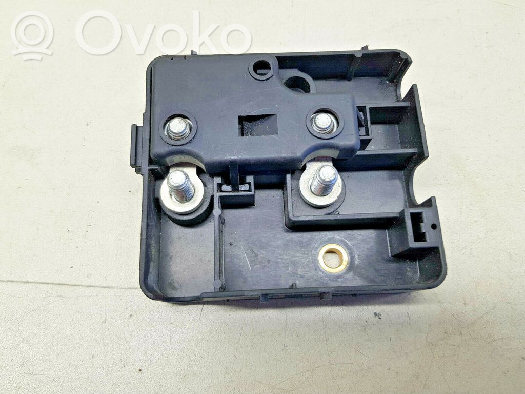 BMW 3 E46 Fuse module 