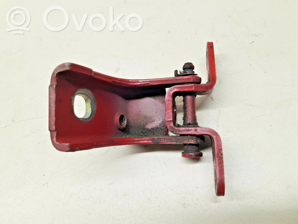 Ford Mondeo Mk III Front door upper hinge 