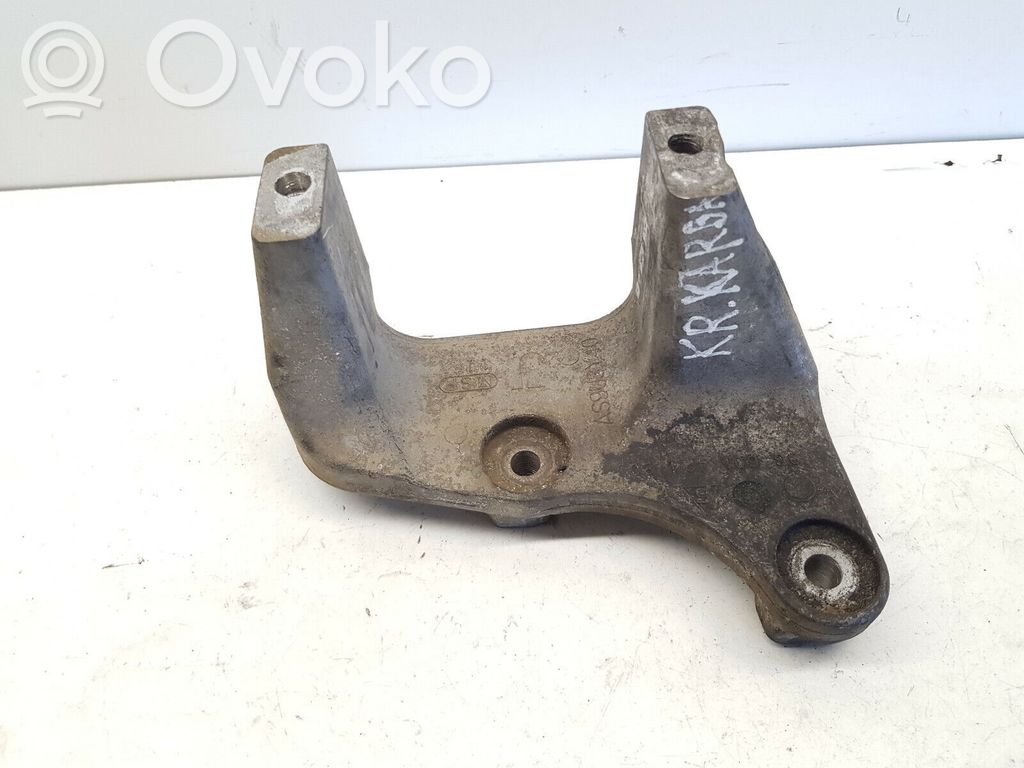 Citroen C5 Engine mounting bracket 