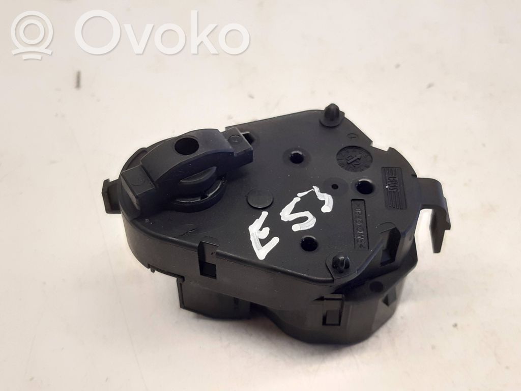 Moteur / actionneur de volet de climatisation   69179439,ECB515,0765019912