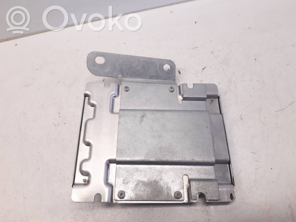 Volvo XC70 Steering wheel buttons/switches 