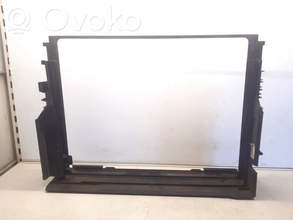 BMW 7 E65 E66 Radiator trim 