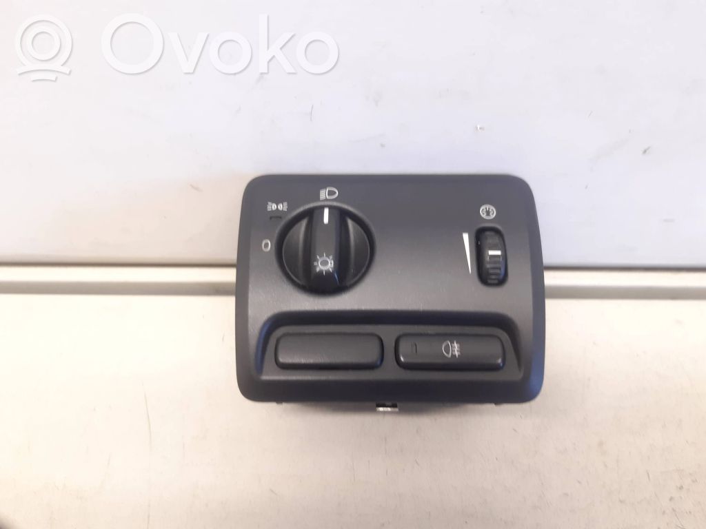 Volvo V70 Light switch 