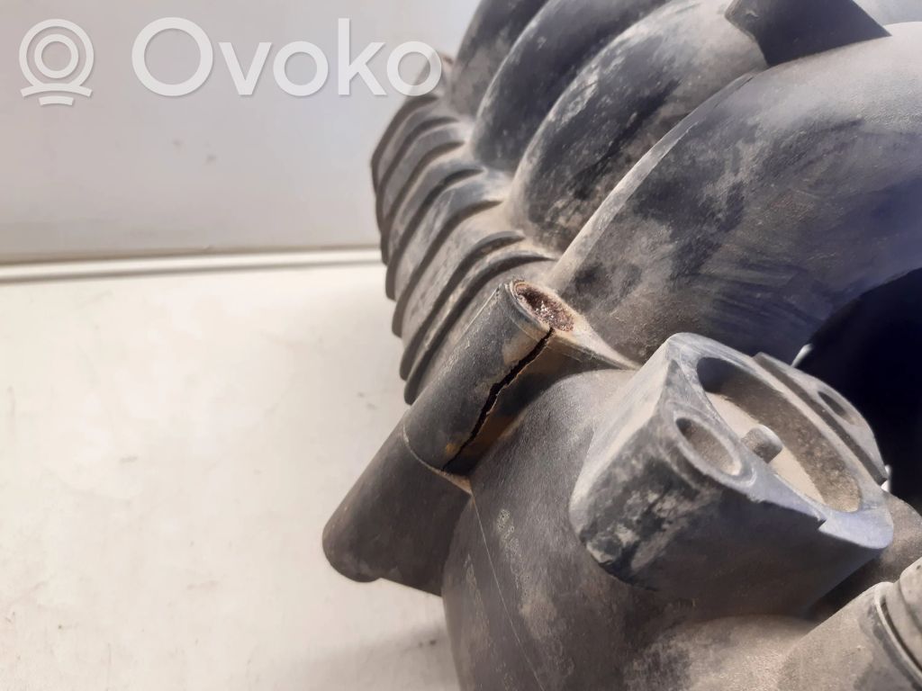 Ford Focus Intake manifold 