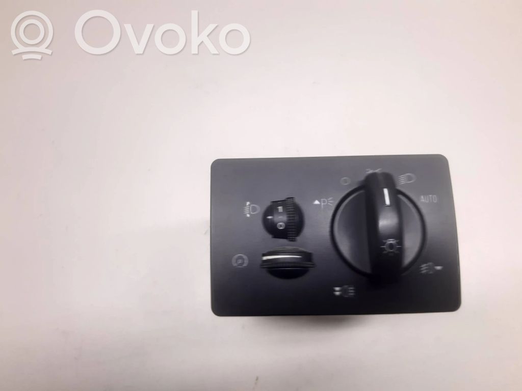 Ford Focus C-MAX Light switch 