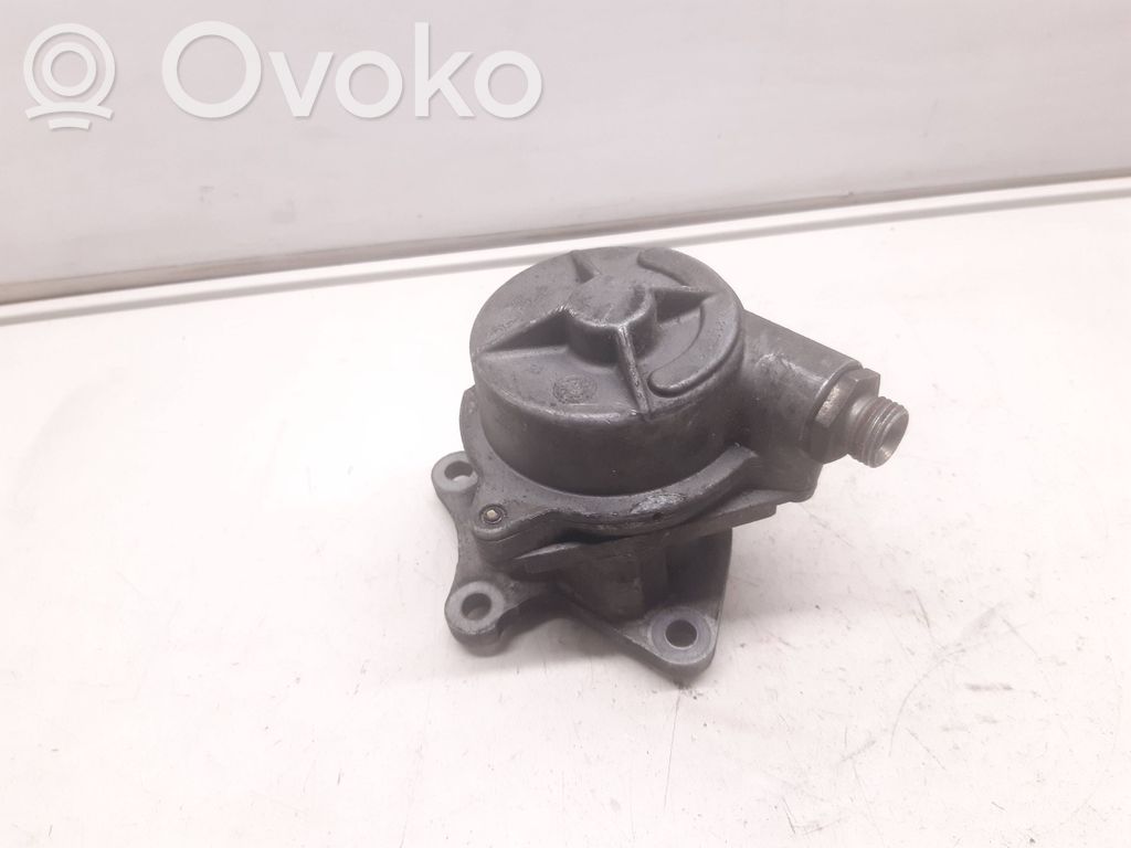 Renault 19 Vacuum pump 