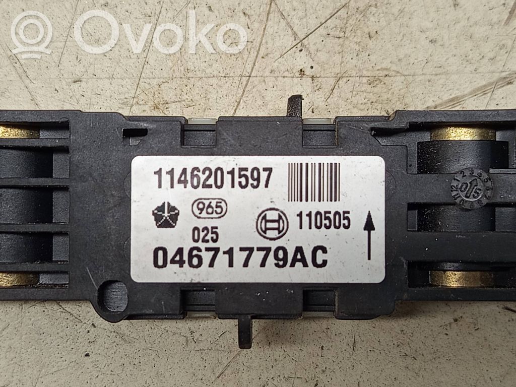 Jeep Grand Cherokee (WK) Czujnik uderzenia Airbag 
