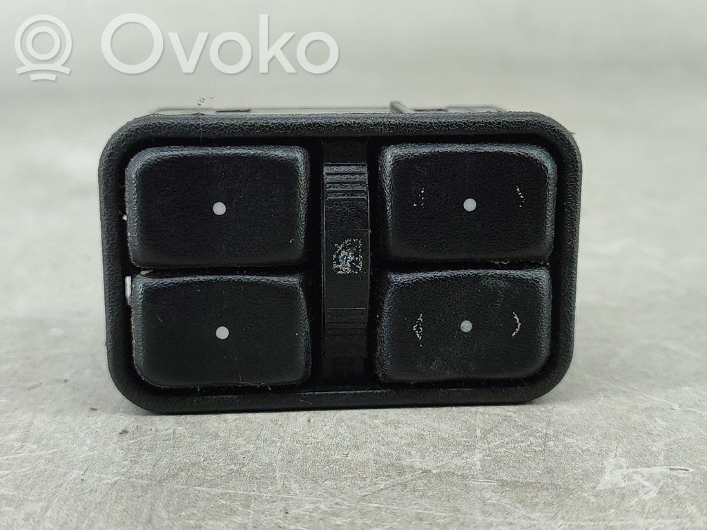 Electric window control switch   13353401,90561086