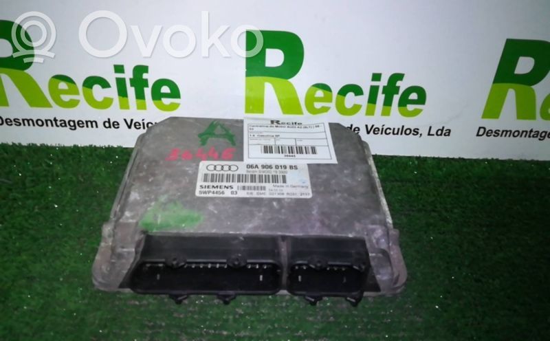 Unidad de control/módulo del motor   06A906019BS,5WP445603