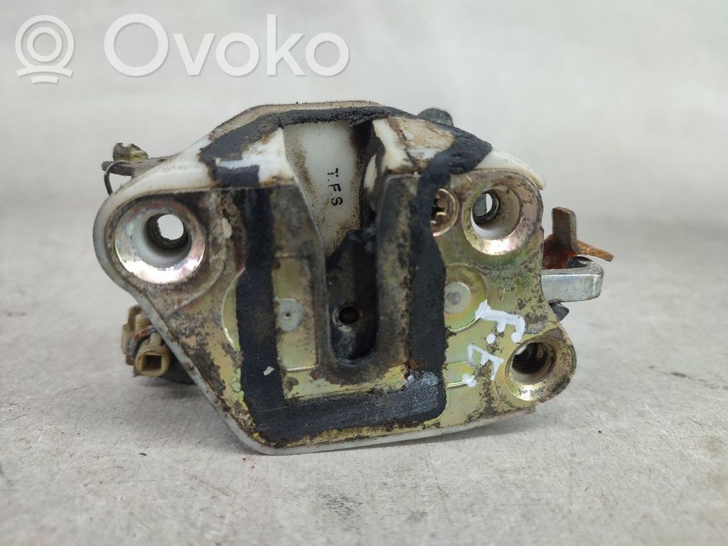 Etuoven lukko