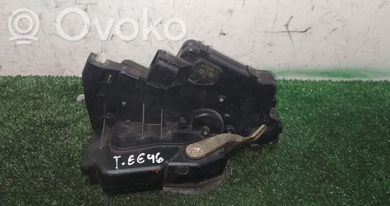 BMW 3 E46 Rear door lock 