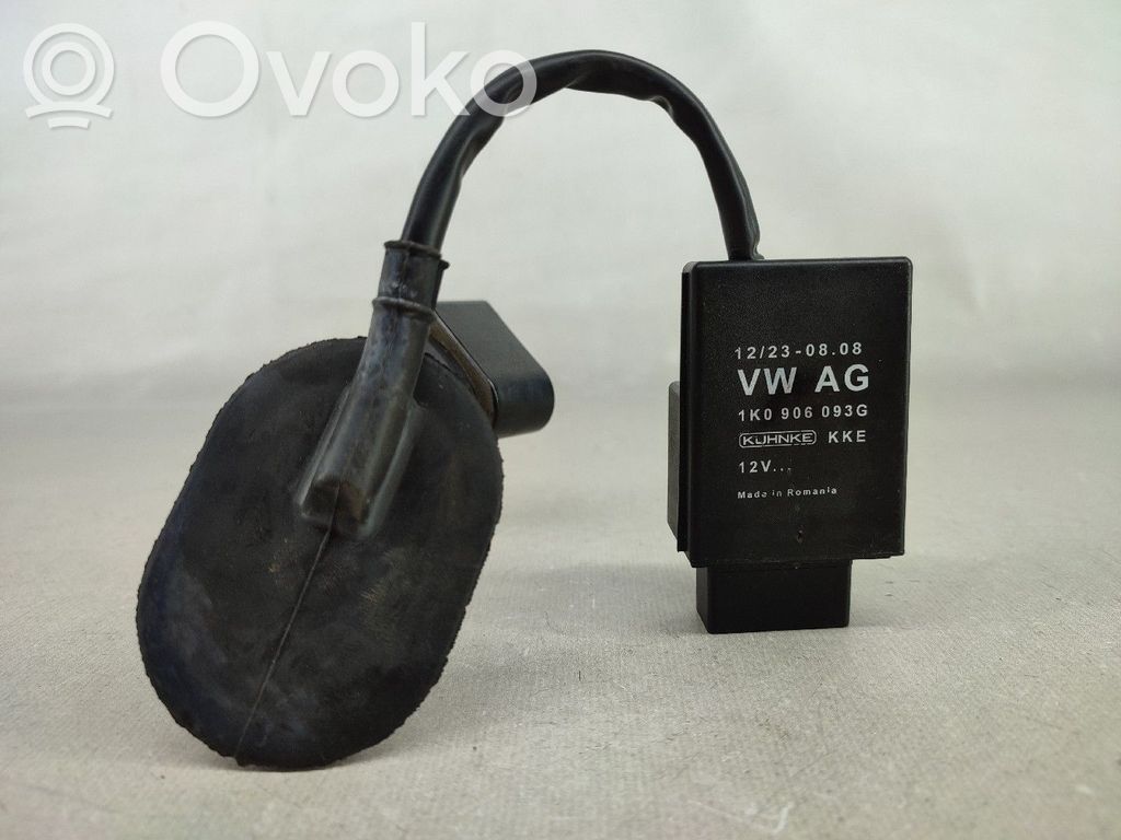 Moottorin ohjainlaite/moduuli   1K0906093G