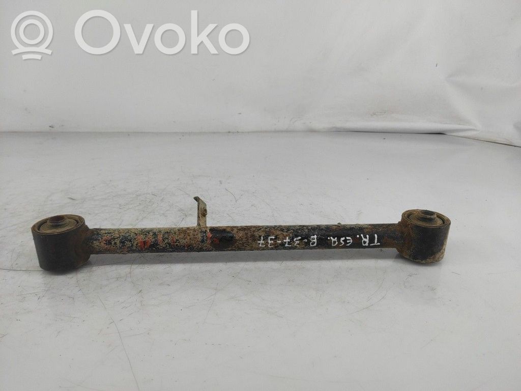Brazo de suspensión trasero